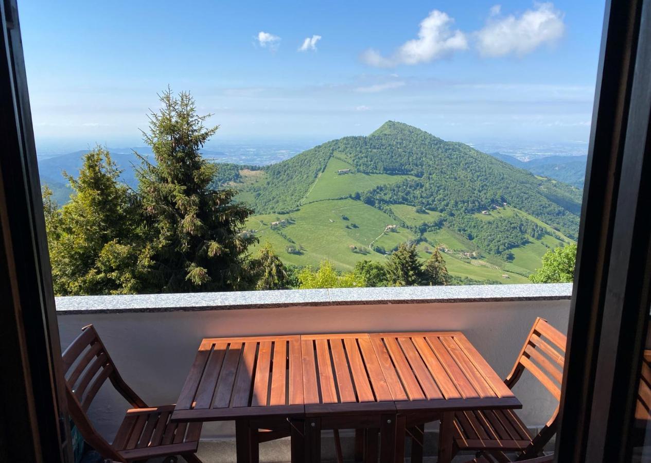 Апартаменты Panorama 1200, In The Heart Of The San Fermo Hills Adrara San Rocco Экстерьер фото