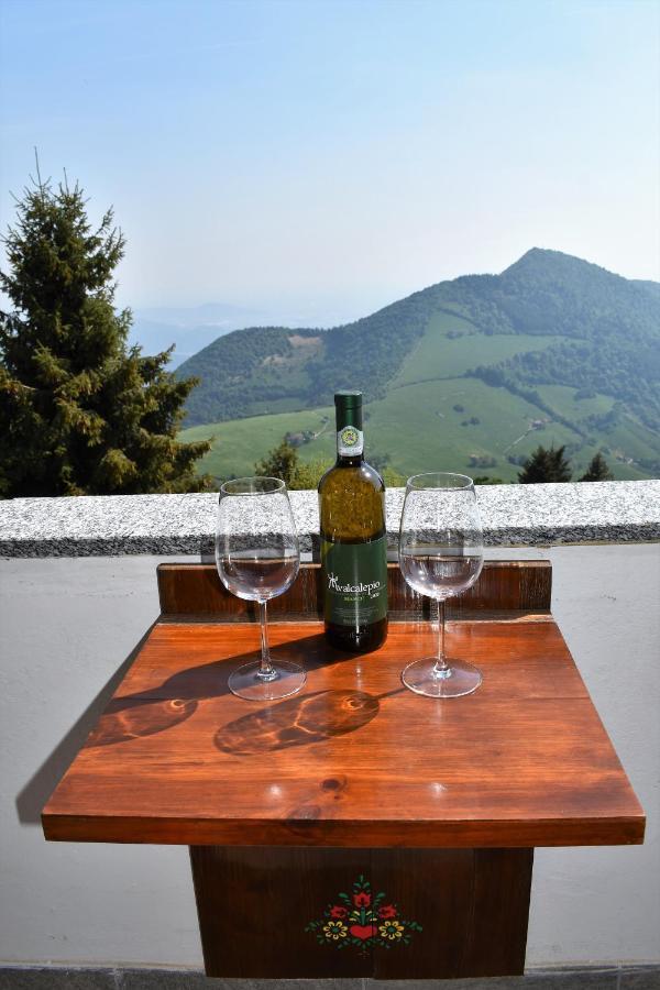 Апартаменты Panorama 1200, In The Heart Of The San Fermo Hills Adrara San Rocco Экстерьер фото