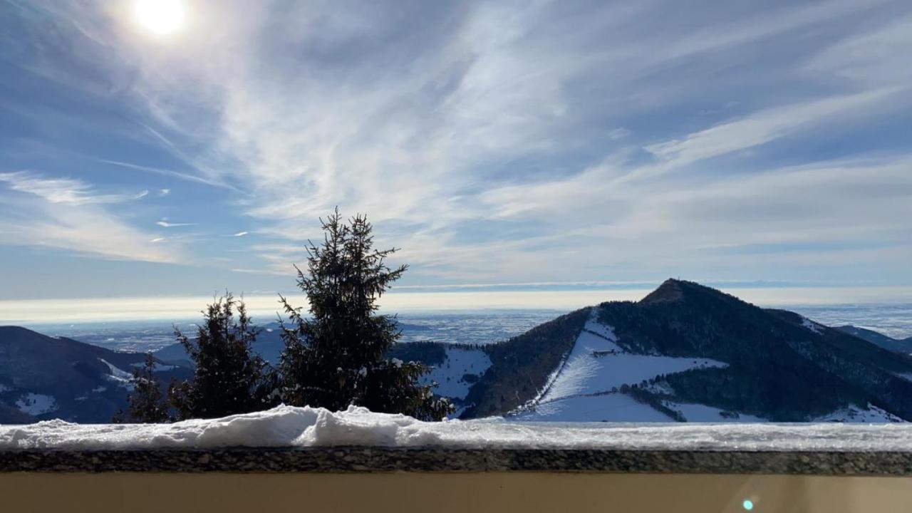 Апартаменты Panorama 1200, In The Heart Of The San Fermo Hills Adrara San Rocco Экстерьер фото