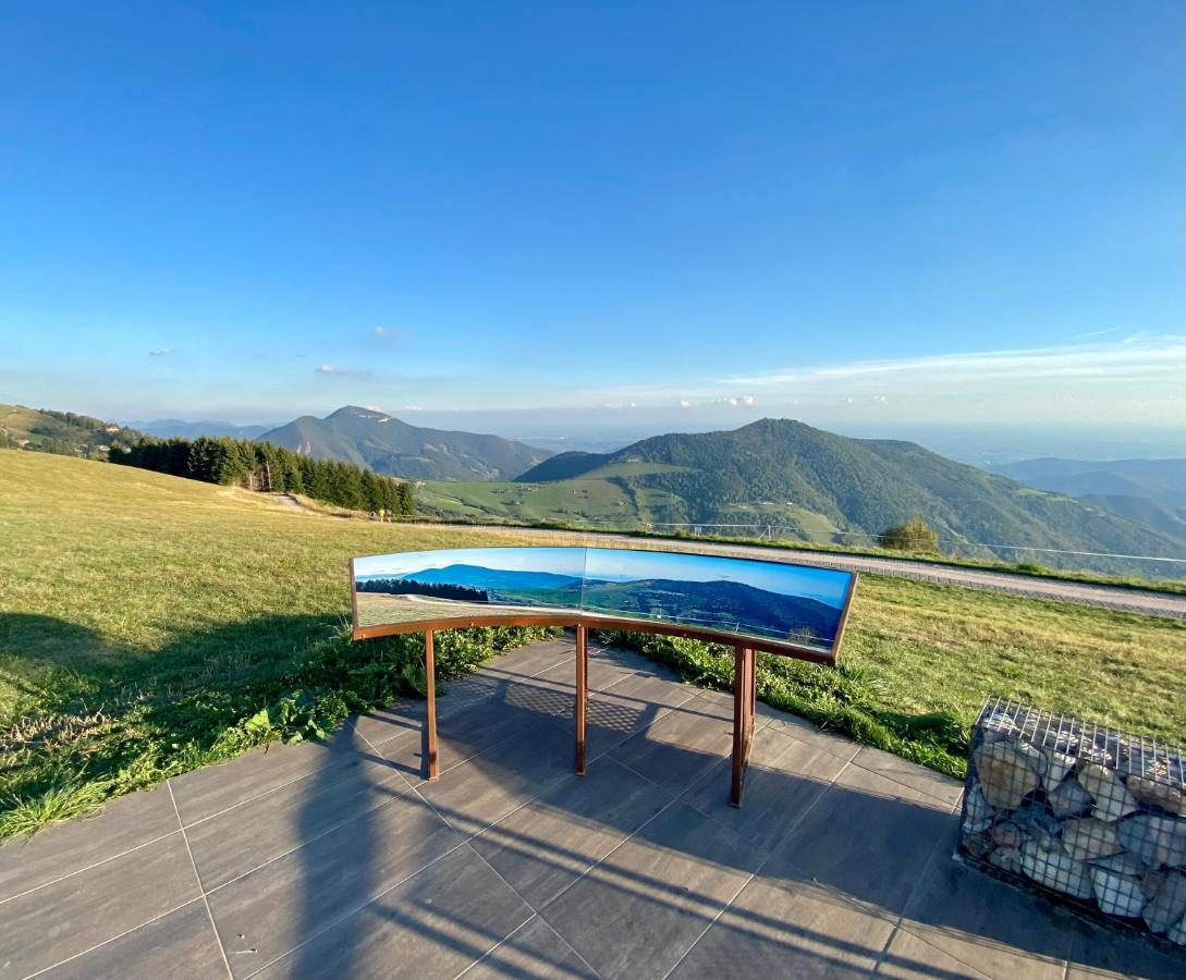 Апартаменты Panorama 1200, In The Heart Of The San Fermo Hills Adrara San Rocco Экстерьер фото
