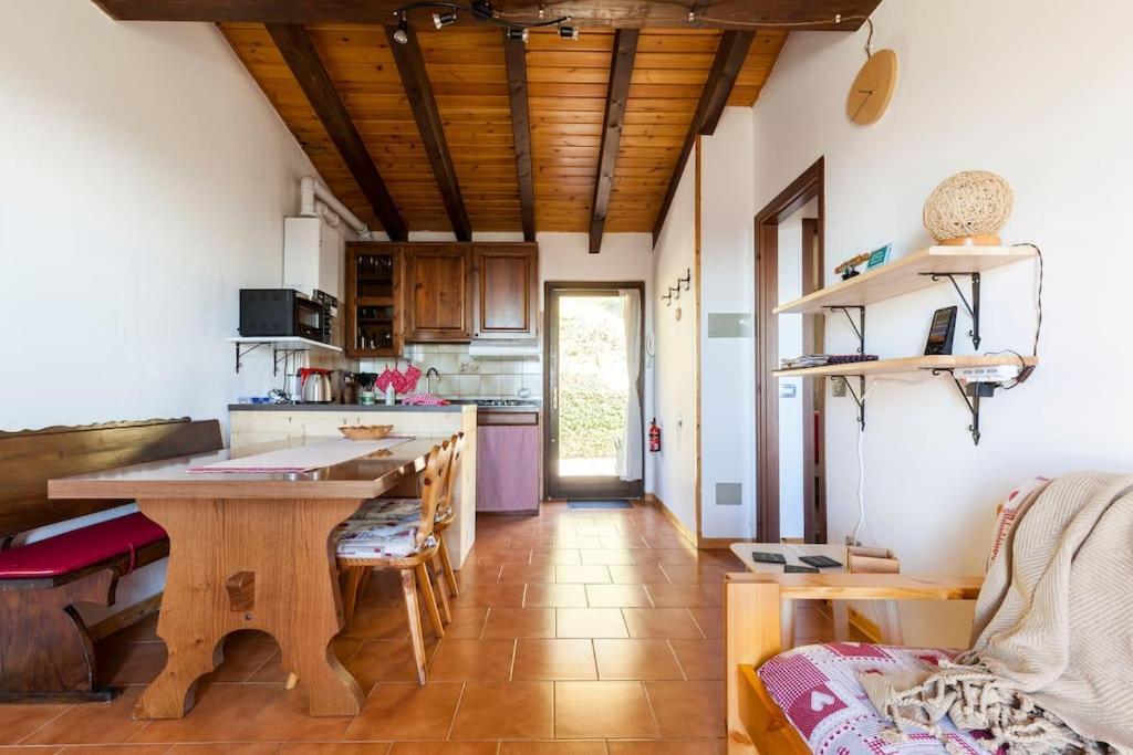 Апартаменты Panorama 1200, In The Heart Of The San Fermo Hills Adrara San Rocco Экстерьер фото